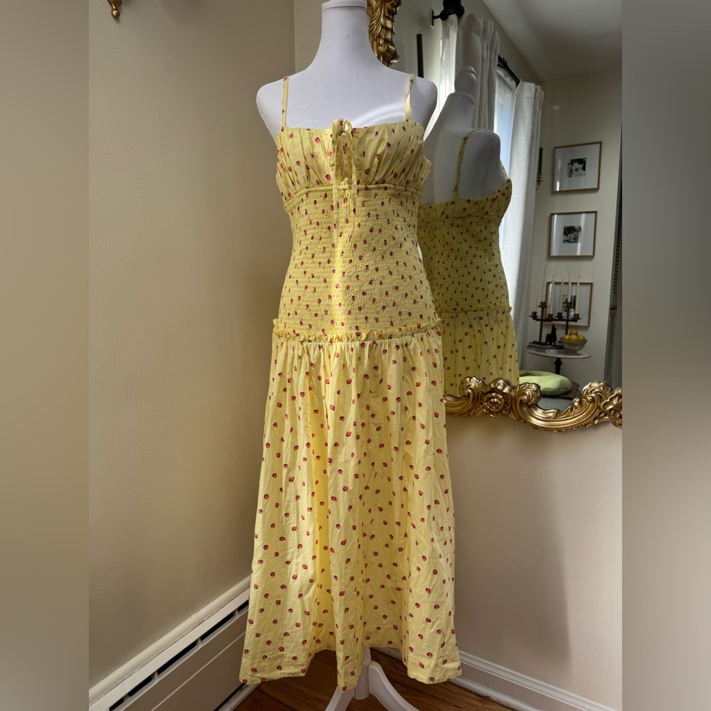 SOLD | Free People Lavender Daze Strawberry Smocked Midi Dress Size Medium NWOT - Picture 4 of 10